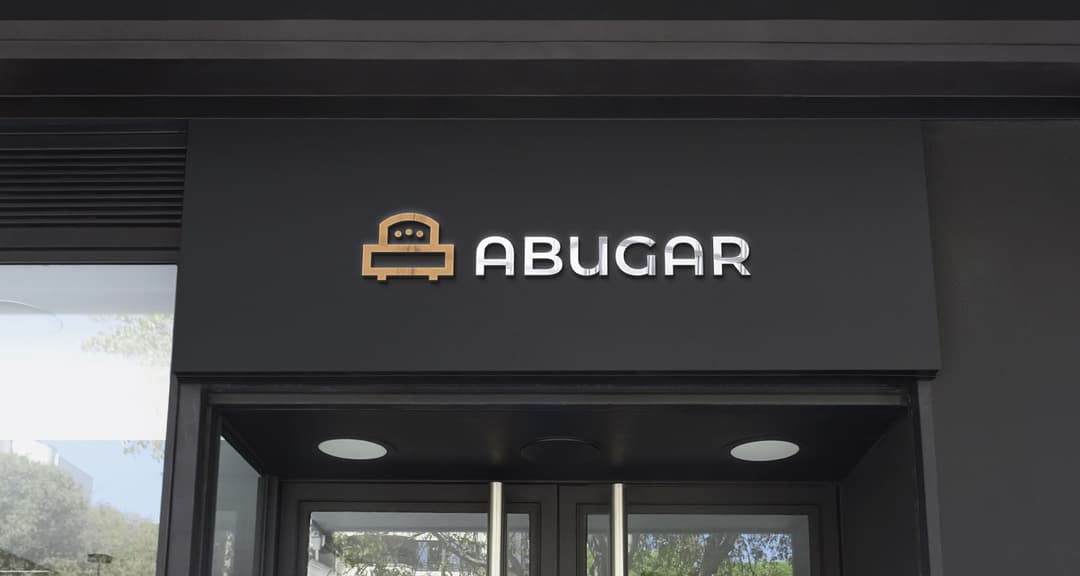 Frente del local de Abugar